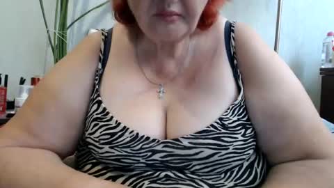 Snapshot of peggysoft chatting on June 25, 7:35 am PeggySoft online show from June 25, 7:35 am