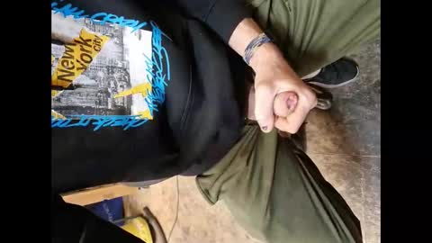 pelnutrauks online show from December 22, 8:36 pm