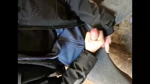 pelnutrauks online show from December 29, 9:41 pm