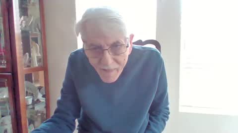 Snapshot of pem1650 chatting on October 3, 7:00 pm pem1650 online show from October 3, 7:00 pm