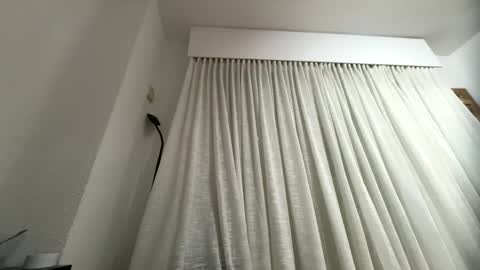 penebunny online show from December 21, 3:46 am