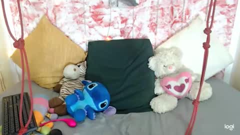 Snapshot of penelopeheart3 chatting on October 23, 4:17 pm penelopeheart3 online show from October 23, 4:17 pm