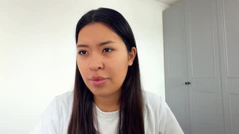 Adel online show from February 4, 8:53 am