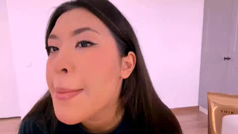 Adel online show from February 10, 8:07 am