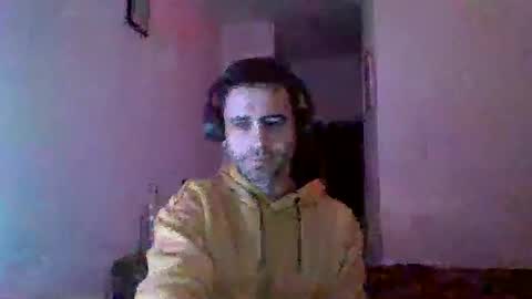 Snapshot of penesvoladores92 chatting on February 14, 2:07 am penesvoladores92 online show from February 14, 2:07 am