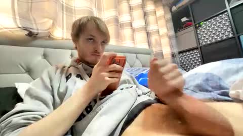 Penguin online show from March 29, 5:24 pm