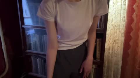 Snapshot of pennilinka chatting on March 31, 6:14 am Alya online show from March 31, 6:14 am