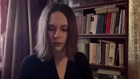 Snapshot of pennilinko chatting on March 20, 2:00 pm Alya online show from March 20, 2:00 pm