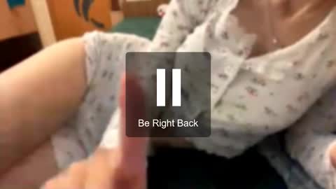 Snapshot of pennyczubakowski chatting on October 28, 4:09 pm Margot online show from October 28, 4:09 pm