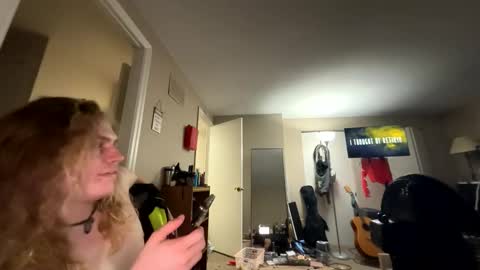 Penutbuttajelllytime online show from April 10, 1:33 am