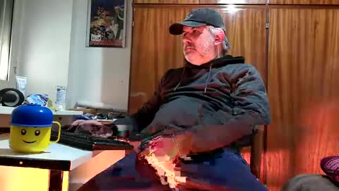 Snapshot of peppemarfy chatting on February 9, 9:47 am Peppe online show from February 9, 9:47 am