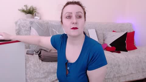 Snapshot of pepper_corn chatting on December 5, 9:29 am Olga and Kirill online show from December 5, 9:29 am