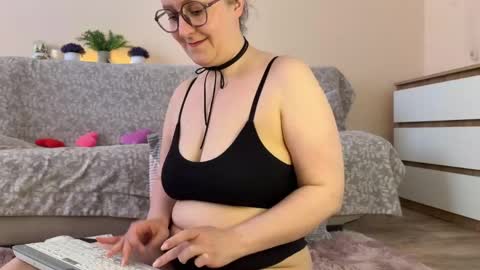 Olga and Kirill online show from May 10, 1:05 pm