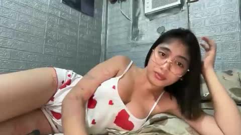 Snapshot of pepsi_danicex chatting on February 1, 12:59 pm Danice online show from February 1, 12:59 pm