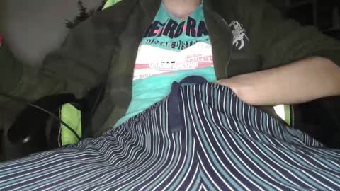 Snapshot of peregrintpelfox chatting on January 17, 6:40 am peregrintpelfox online show from January 17, 6:40 am