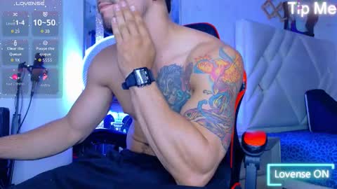 Snapshot of perfec_king00 chatting on November 8, 6:07 pm Jacob online show from November 8, 6:07 pm