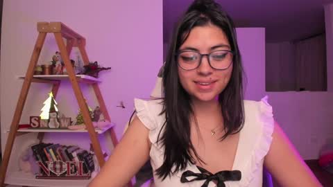 Sarah Ana Banana online show from January 14, 1:04 am