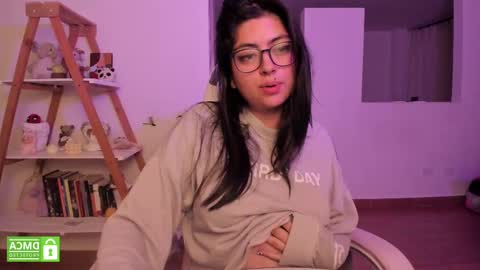 Sarah Ana Banana online show from February 24, 1:13 am