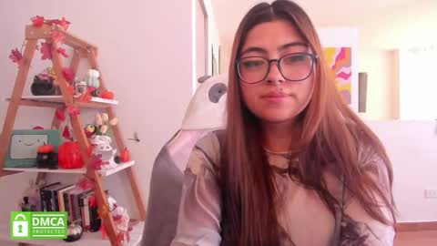 Sarah Ana Banana online show from October 7, 6:49 pm