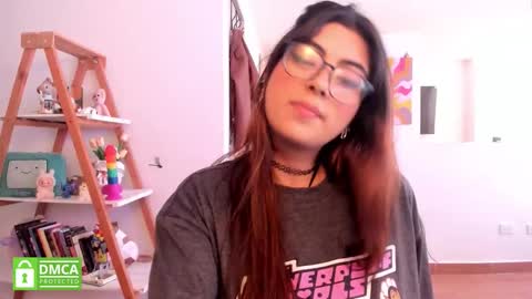 Sarah Ana Banana online show from March 26, 5:40 pm