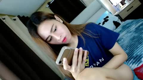 Snapshot of perfect_suckerqueen69 chatting on March 10, 8:14 pm Sweet Gwen online show from March 10, 8:14 pm