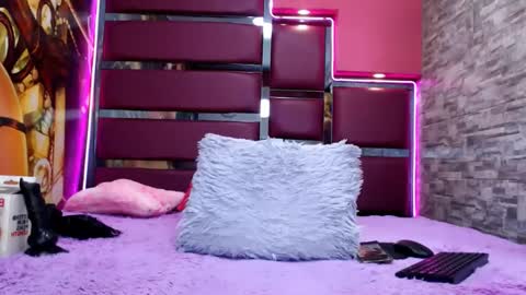 perfectlump online show from September 17, 2:30 pm