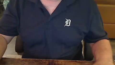 perfecto1957 online show from December 9, 3:33 pm