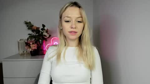 Snapshot of perfectxcindy chatting on December 29, 1:38 pm Cindy online show from December 29, 1:38 pm