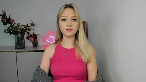 Snapshot of perfectxcindy chatting on January 14, 10:06 am Cindy online show from January 14, 10:06 am