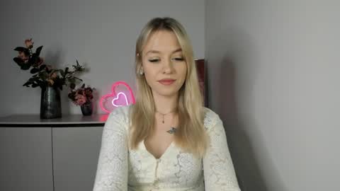 Snapshot of perfectxcindy chatting on January 28, 6:27 am Cindy online show from January 28, 6:27 am
