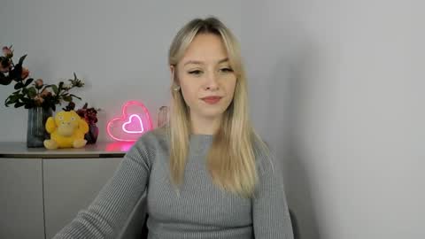 Snapshot of perfectxcindy chatting on January 31, 10:10 am Cindy online show from January 31, 10:10 am