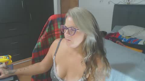 goloza online show from February 10, 4:41 am