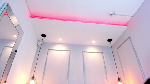 PerlaPreciosa online show from January 28, 6:05 am