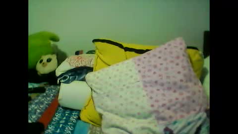 perlita070822 online show from December 24, 4:55 am