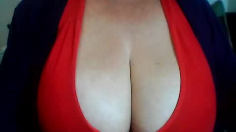 Snapshot of perlita070822 chatting on July 28, 4:19 am perlita070822 online show from July 28, 4:19 am