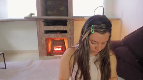 Snapshot of persefone_saira chatting on January 13, 2:42 pm Marie online show from January 13, 2:42 pm