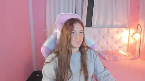 Marie online show from December 2, 9:36 am