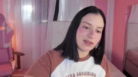 Marie online show from February 5, 9:19 pm