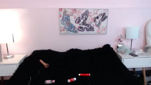 Persefone  online show from December 18, 11:38 am