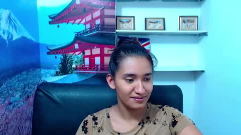 Snapshot of pervert_suseth chatting on December 5, 7:06 pm Suseth online show from December 5, 7:06 pm