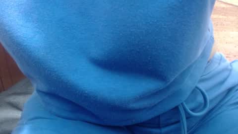 Snapshot of pervert_suseth chatting on February 3, 5:24 pm Suseth online show from February 3, 5:24 pm