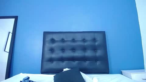 pervert_tiny_girl online show from November 14, 9:13 pm