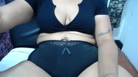  Linda  online show from January 10, 6:20 pm