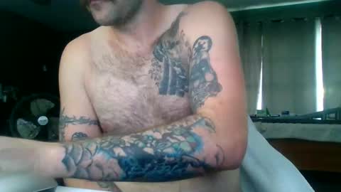 pervyturtle88 online show from April 28, 12:31 am