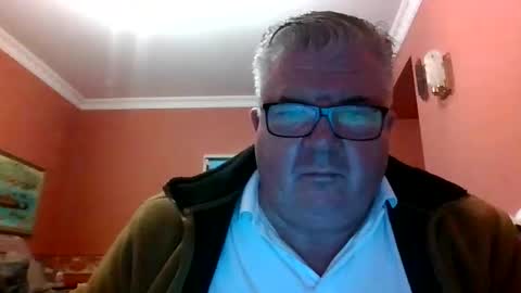 Snapshot of pete112991 chatting on December 28, 3:26 pm pete112991 online show from December 28, 3:26 pm