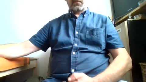 Snapshot of peter50only4you chatting on August 5, 12:19 pm peter50only4you online show from August 5, 12:19 pm