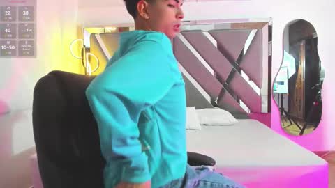 Peter online show from November 20, 6:29 pm