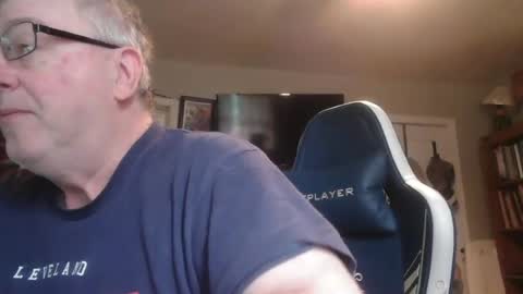 peterinohio57 online show from June 17, 12:07 pm