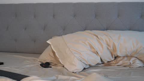 Peter Parker online show from December 30, 2:40 pm