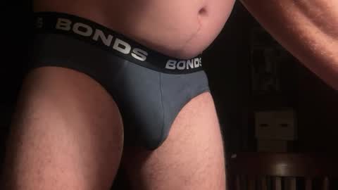 Snapshot of peterr86971 chatting on December 22, 1:22 pm peterr86971 online show from December 22, 1:22 pm